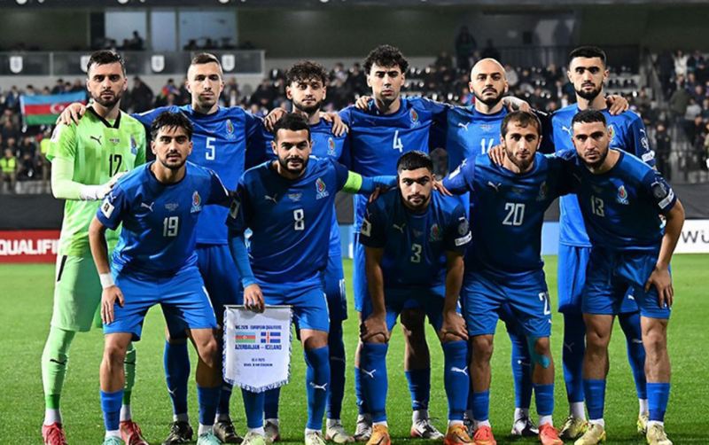 Azərbaycan Sent Lüsiyaya qarşı - Start heyətlər 