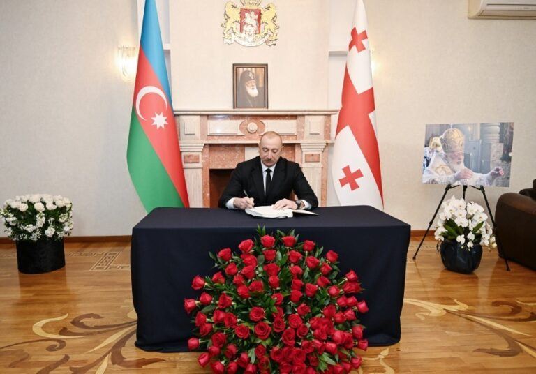 İlham Əliyev Gürcüstan səfirliyinə getdi 