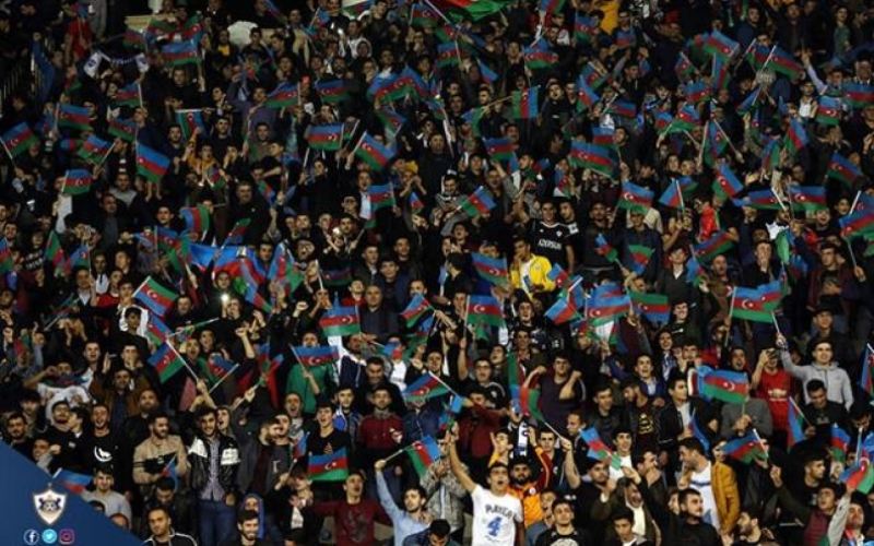 \"Qarabağ\" uşaqlara da jest etdi 