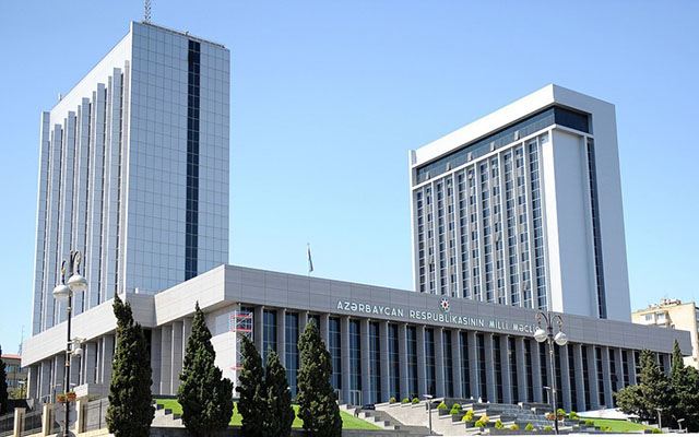 Azərbaycan Avropa Parlamenti ilə əlaqələri dayandırdı 