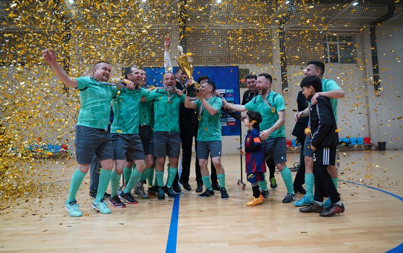 PFL çempion oldu 