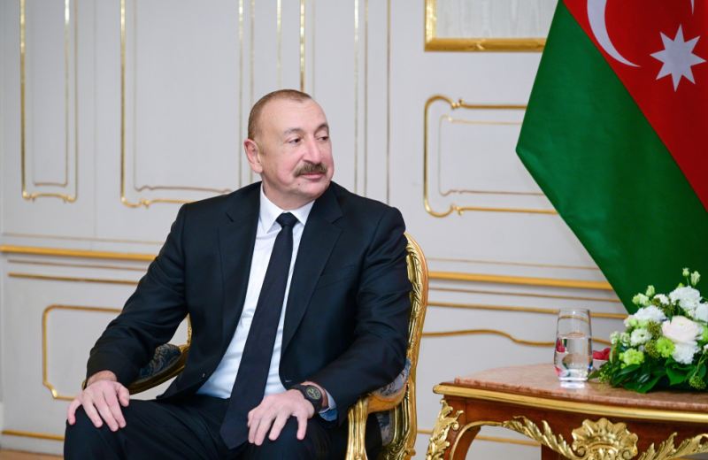 İlham Əliyev Cəbrayıl Rayon Mərkəzi Xəstəxanasının binasının tikintisi ilə tanış olub 