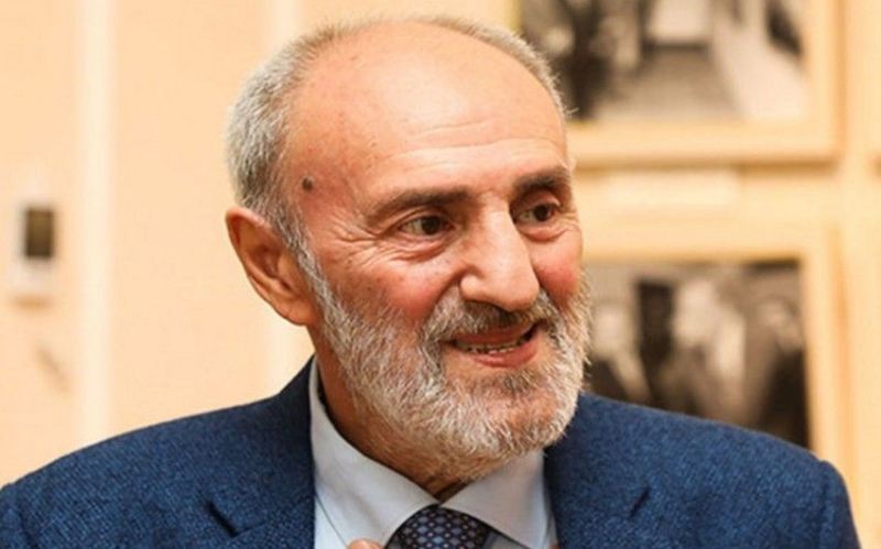 Akif İslamzadənin vəziyyəti necədir? 