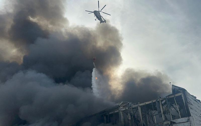 SON DƏQİQƏ: Lökbatanda güclü yanğın BAŞLADI - Helikopterlər cəlb edildi 