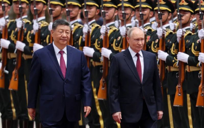 Si Cinpinlə Putin Pekində görüşdü - Video 