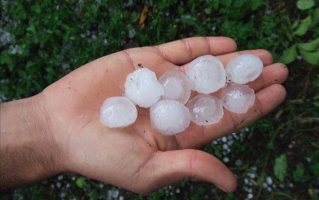 Bəzi rayonlara yağış, Göyçaya dolu yağır 