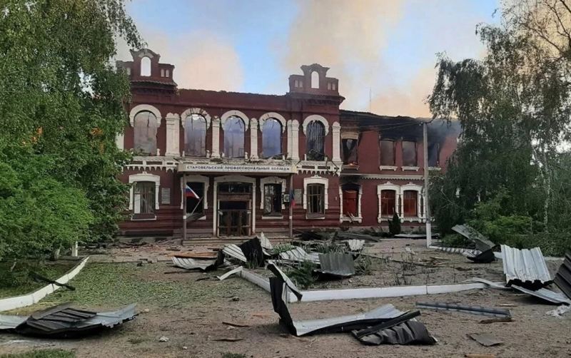 Ukrayna Luqanskdakı kolleci vurdu - 6 nəfər öldü, 40-a yaxın yaralı var. 