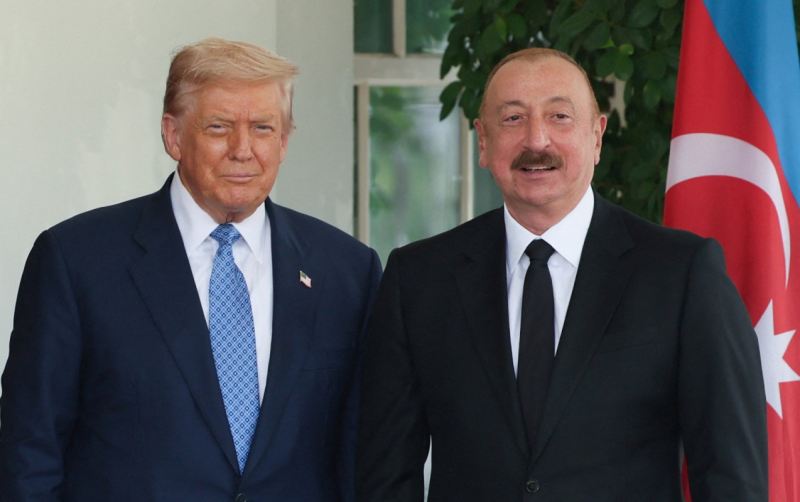 Donald Tramp İlham Əliyevi təbrik edib 