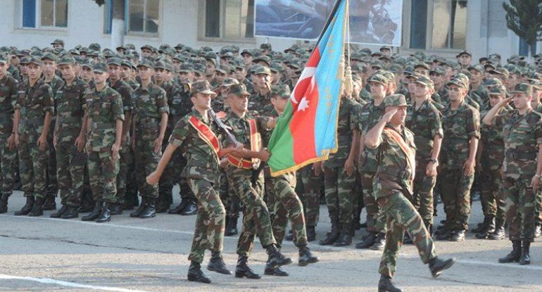 Bu şəxslər hərbi xidmətə aparılmayacaq 