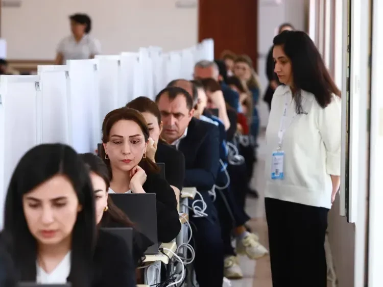 Müəllimlərin təkrar sertifikasiyasının müsahibə mərhələsi BAŞLADI&nbsp;