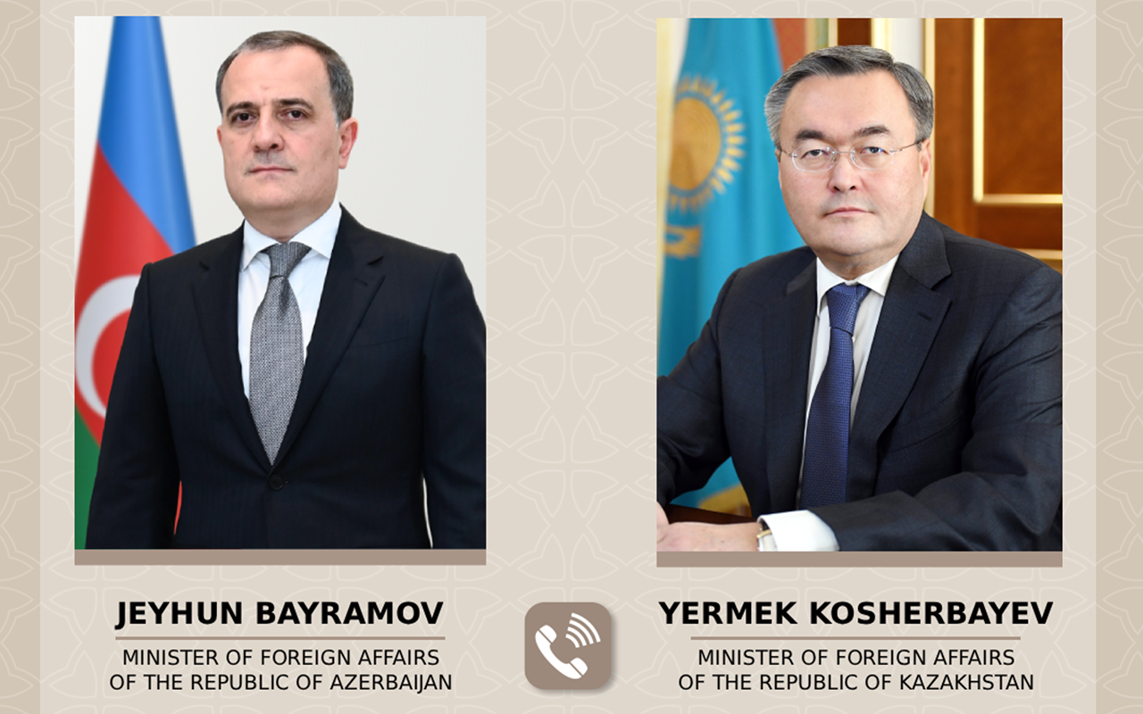 Bayramov qazaxıstanlı həmkarı ilə danışdı