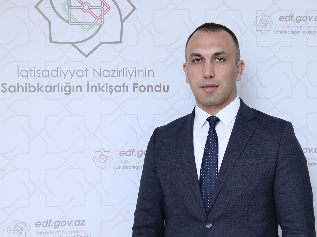 Yeni sədr kollektivə təqdim olundu